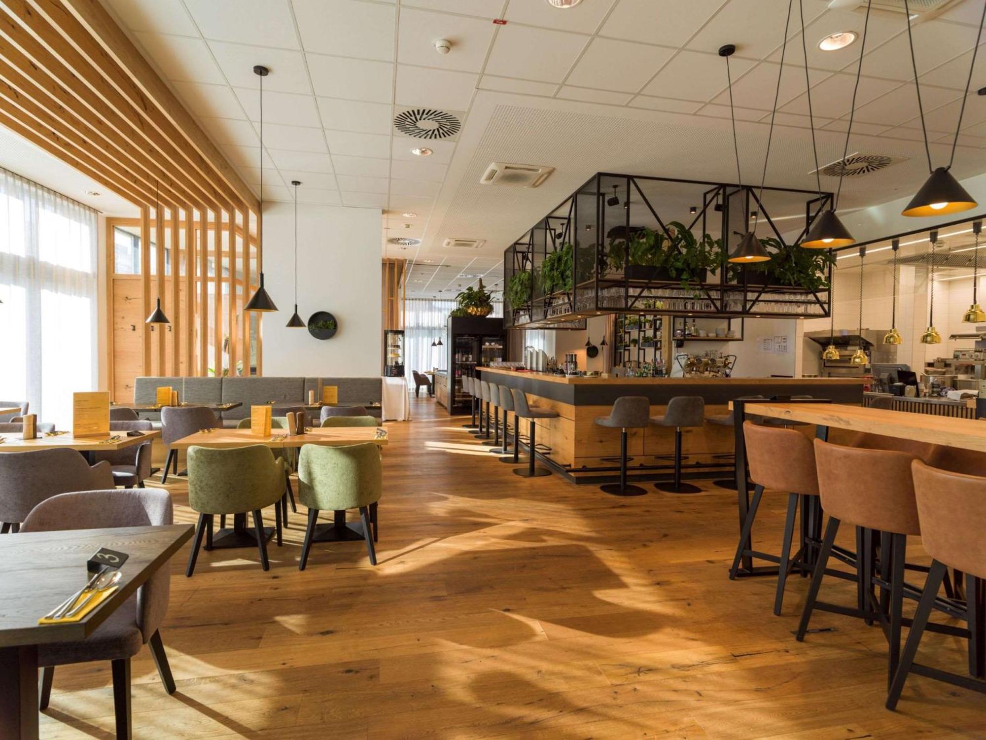 Best Western Parkhotel Hagenberg Hagenberg im Muhlkreis ภายนอก รูปภาพ